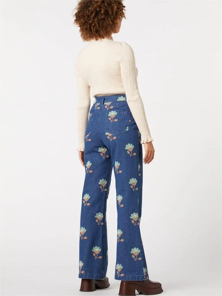 Stylish Pants Option