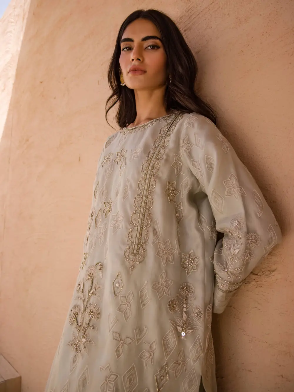 ALISHA KURTA W/ SKINNY SHALWAR & DUPATTA