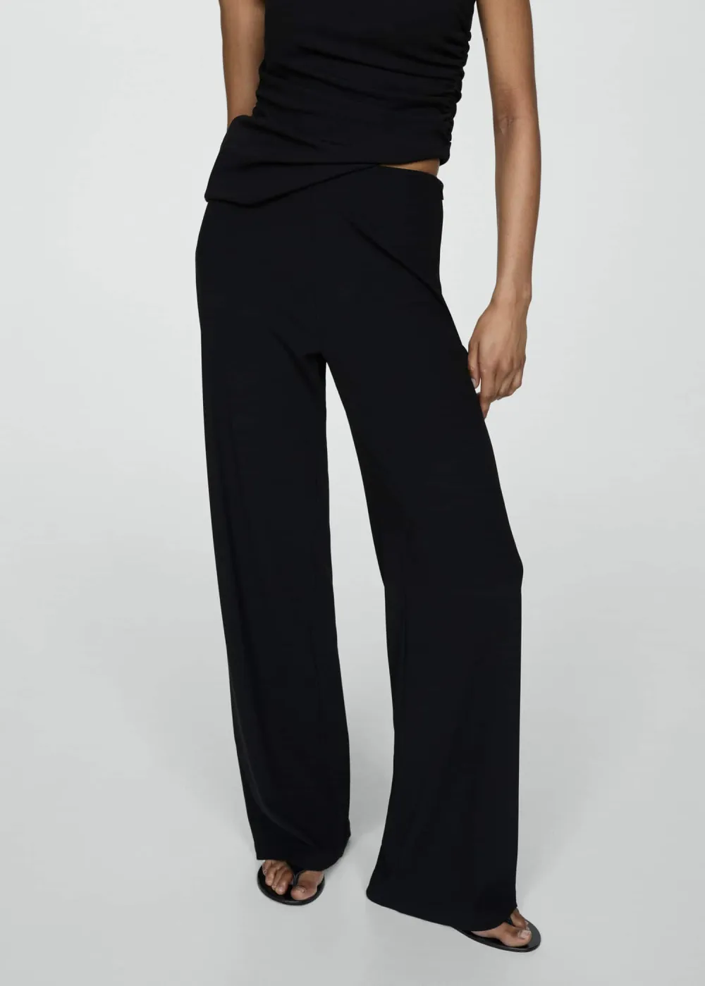 Flowy straight-fit pants