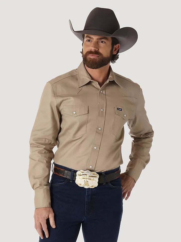 COWBOY CUT® FIRM FINISH LONG SLEEVE WESTERN SNAP SOLID WORK SHIRT IN CHAMBRAY BLUE