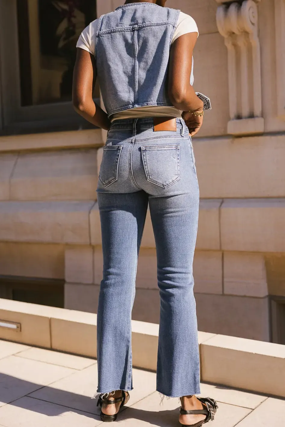 ALLEGRA CROPPED BOOTCUT JEANS