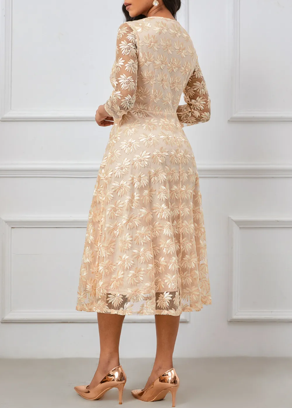 Embroidery Champagne Three Quarter Length Sleeve V Neck Dress