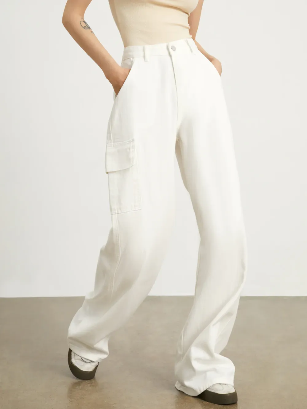 Minimalist White Denim Wide Leg Jeans