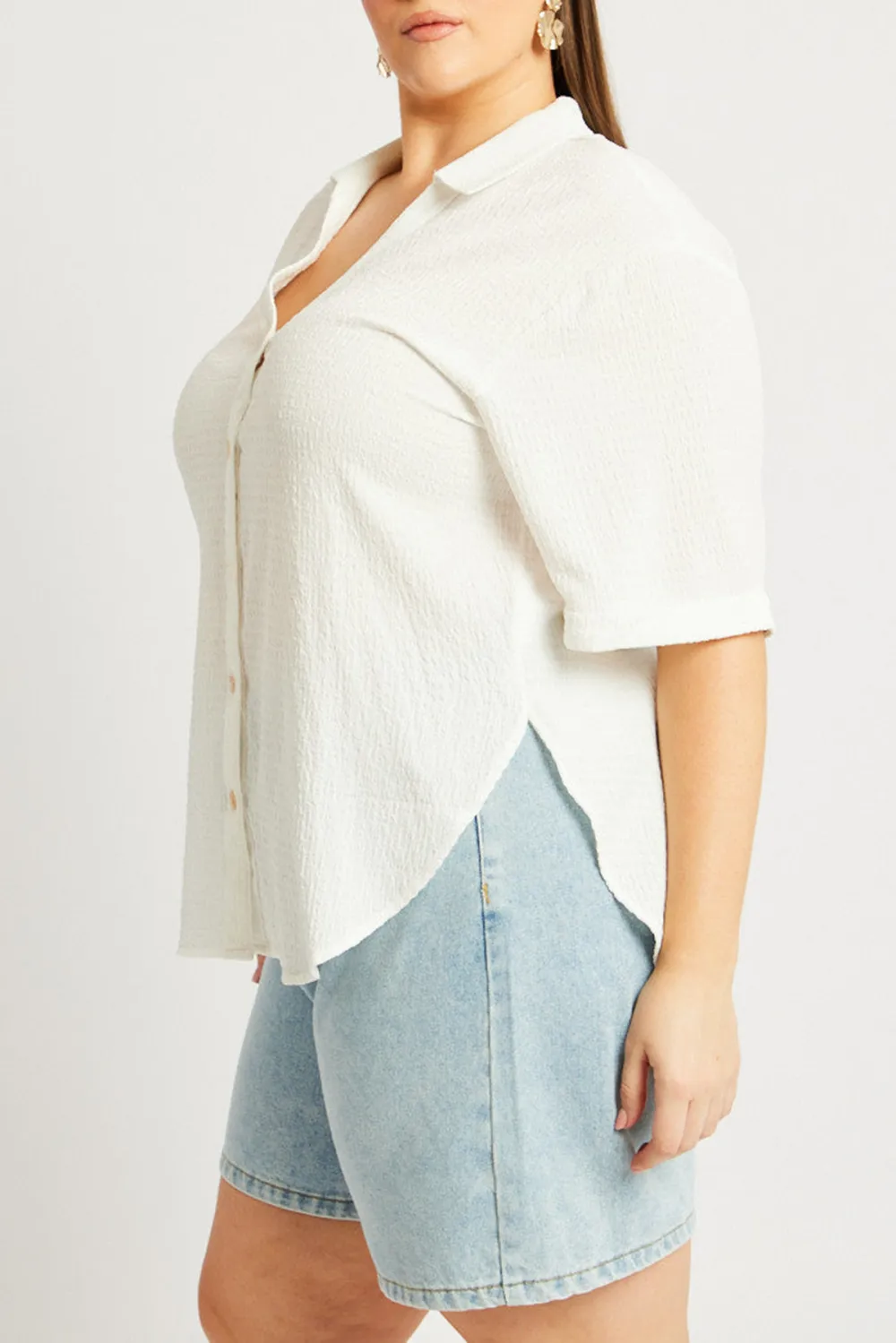 White Relaxed Shirt Short Sleeve Textured