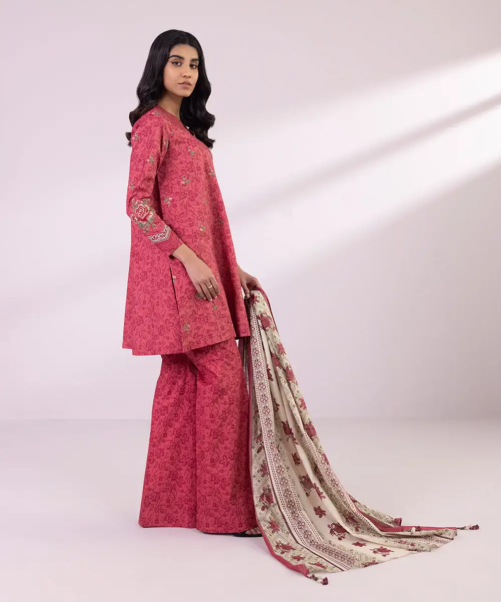 3 Piece - Embroidered Lawn Suit