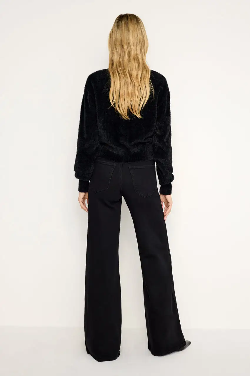 SOFT-TECH GOOD WAIST PALAZZO JEANS