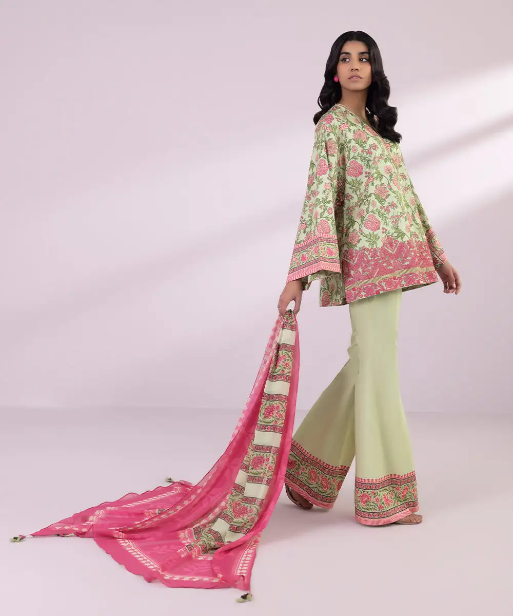 3 Piece - Embroidered Lawn Suit