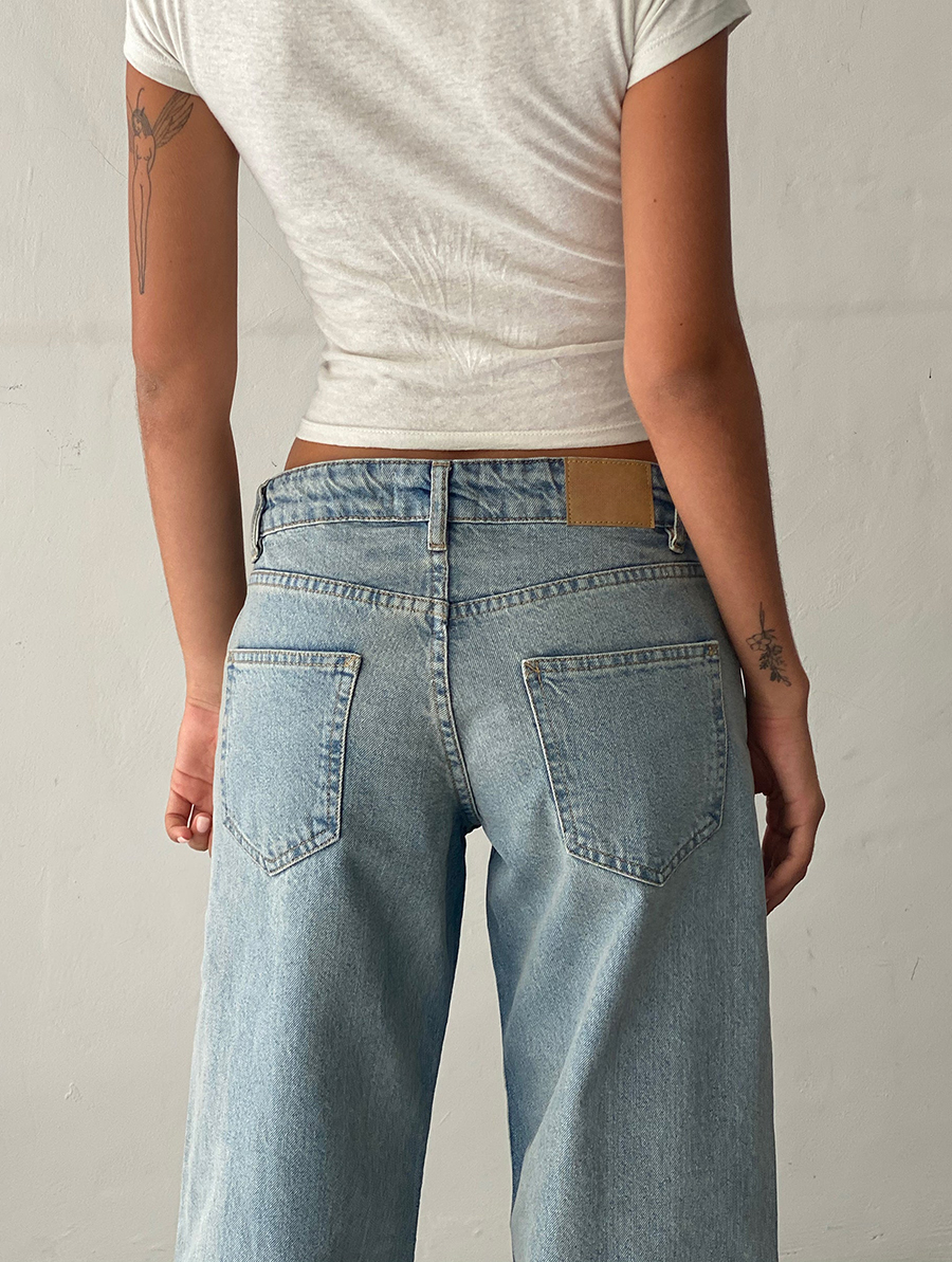 Vintage Bleach Low Rise Parallel Jeans