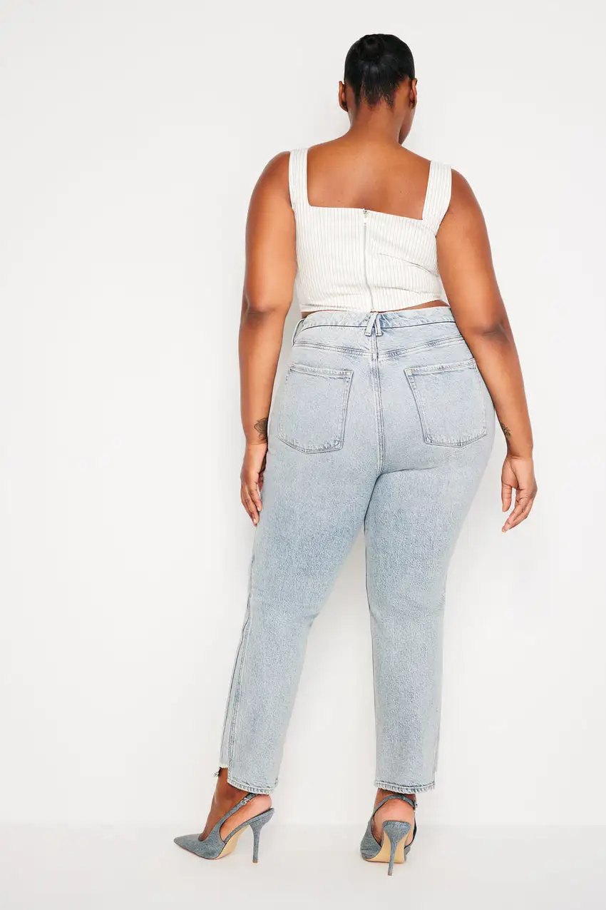 GOOD CURVE STRAIGHT JEANS