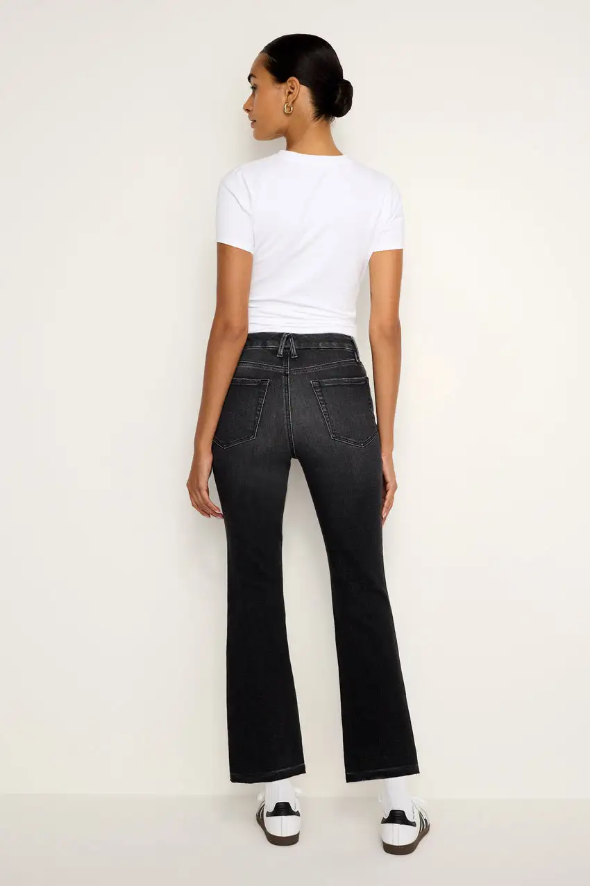 GOOD LEGS CROPPED MINI BOOT SUPER COMPRESSION JEANS