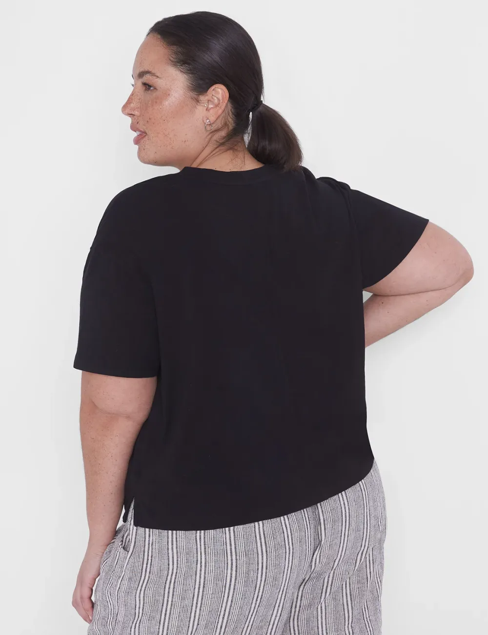 Relaxed Crop Short-Sleeve Pocket Tee