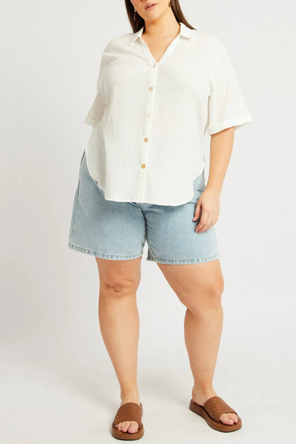 White Relaxed Shirt Short Sleeve Textured