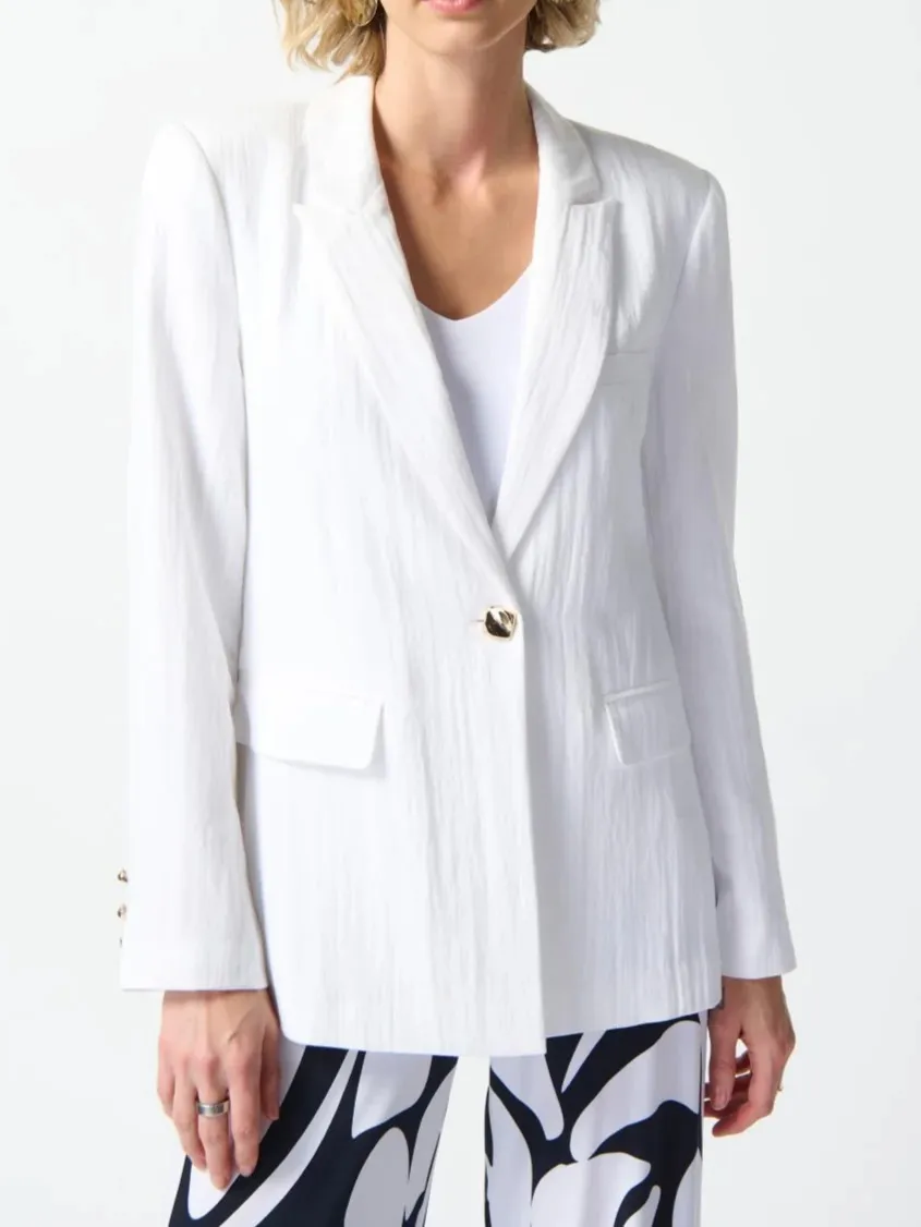 Woven Fitted Blazer