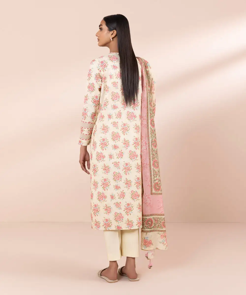 3 Piece - Embroidered Lawn Suit