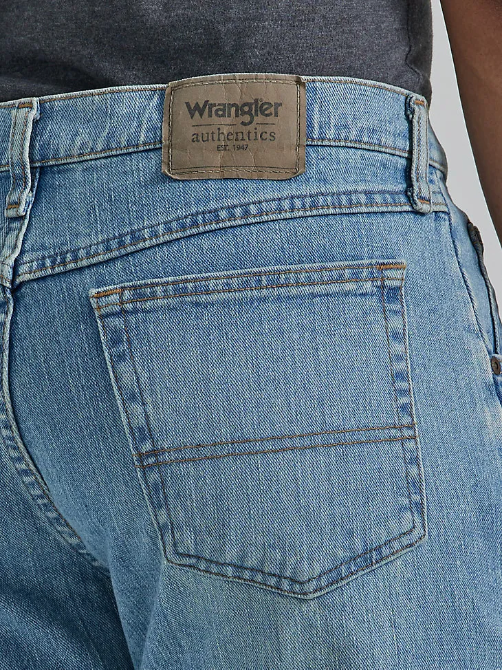 MEN'S WRANGLER AUTHENTICS® RELAXED FIT FLEX JEAN IN SLATE