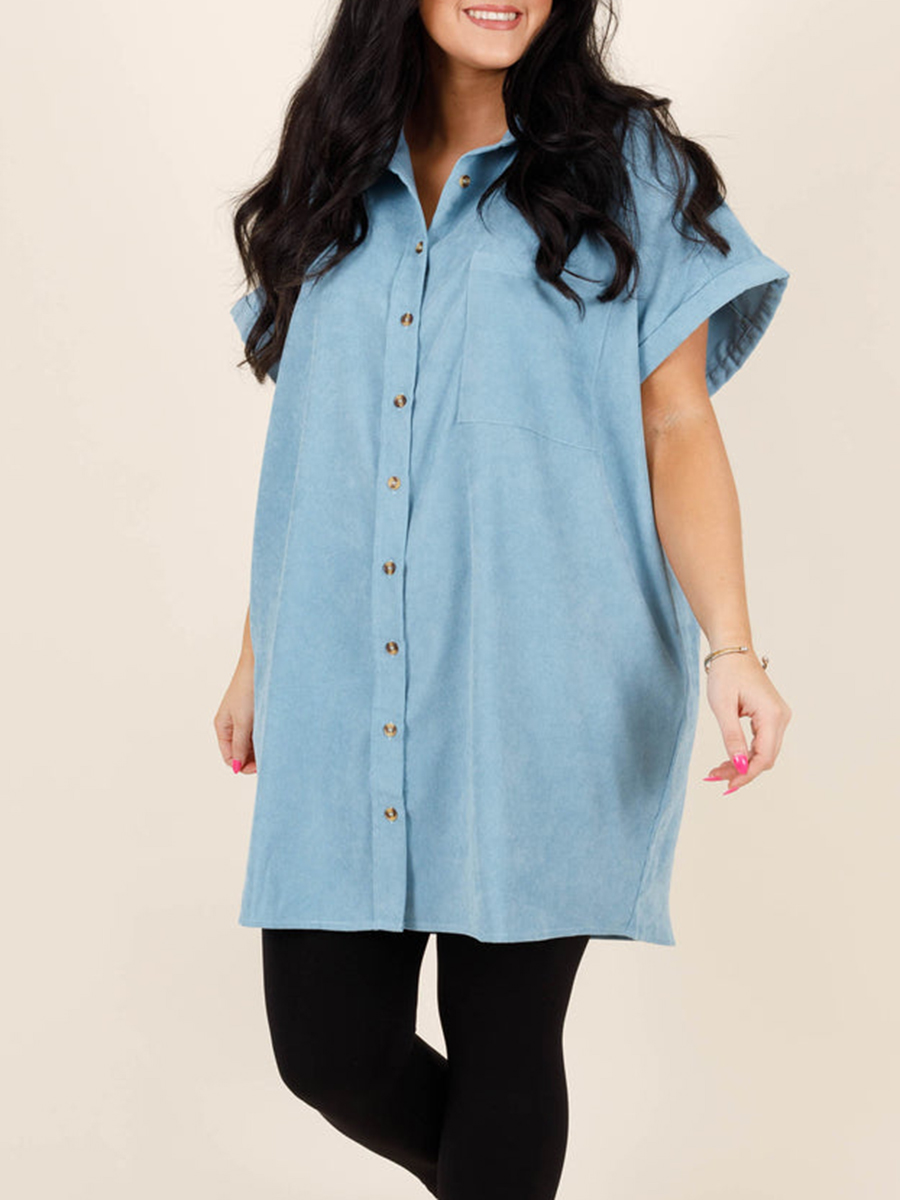 Blue patch pocket button loose fitting shirt