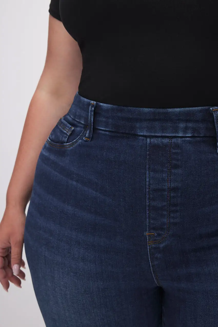 POWER STRETCH PULL-ON STRAIGHT JEANS