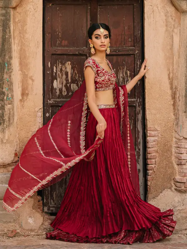 CHOLI W/ CRUSHED LEHENGA & DUPATTA