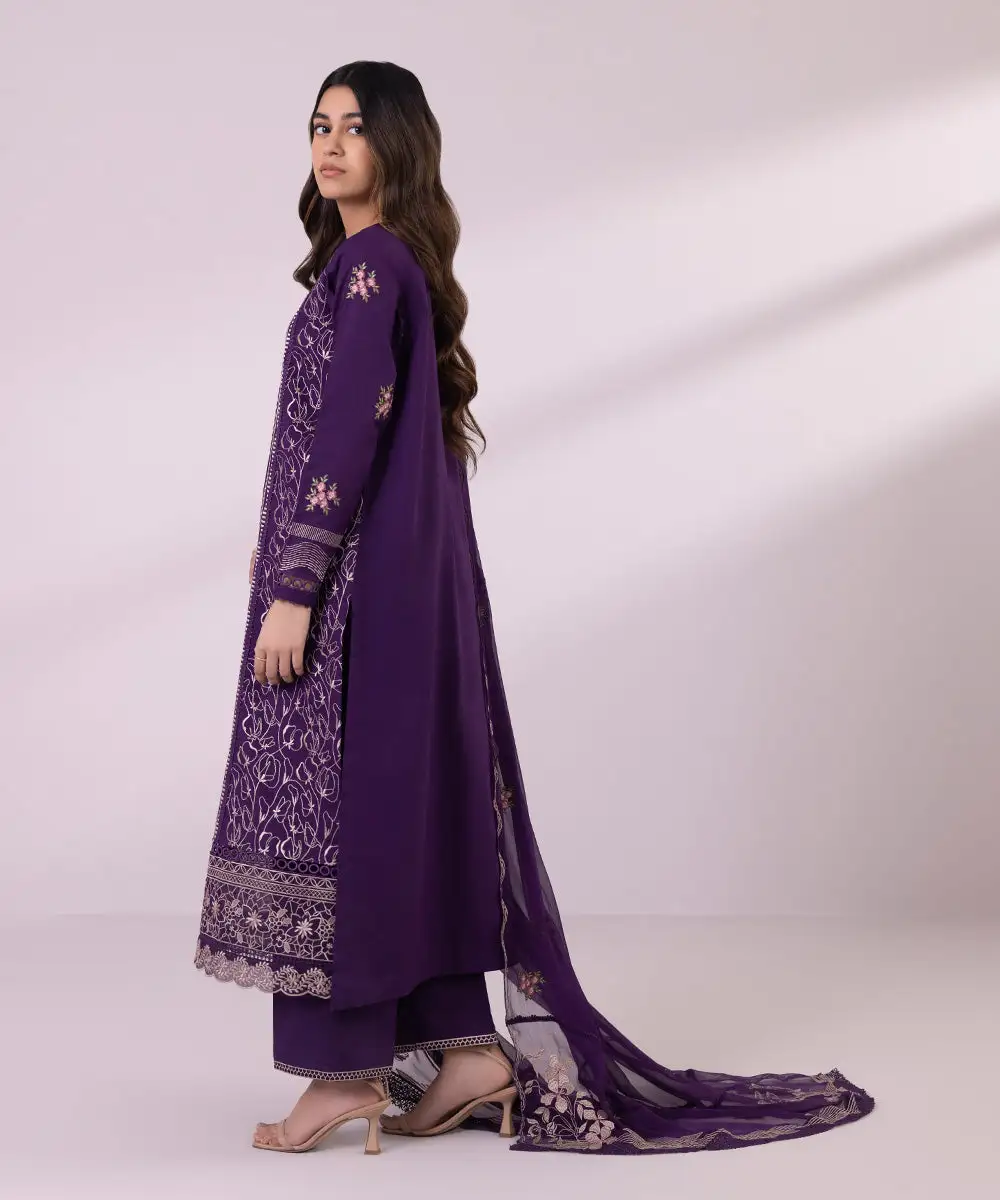 3 Piece - Embroidered Jacquard Suit