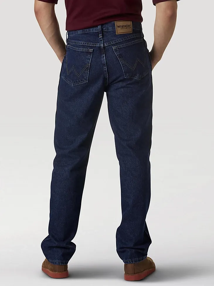 WRANGLER RUGGED WEAR® CLASSIC FIT JEAN IN ROUGH WASH