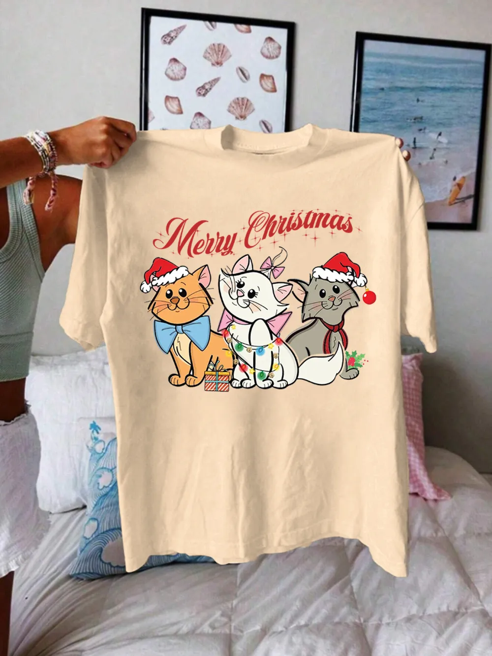 Kitty Santa Lady T-shirt