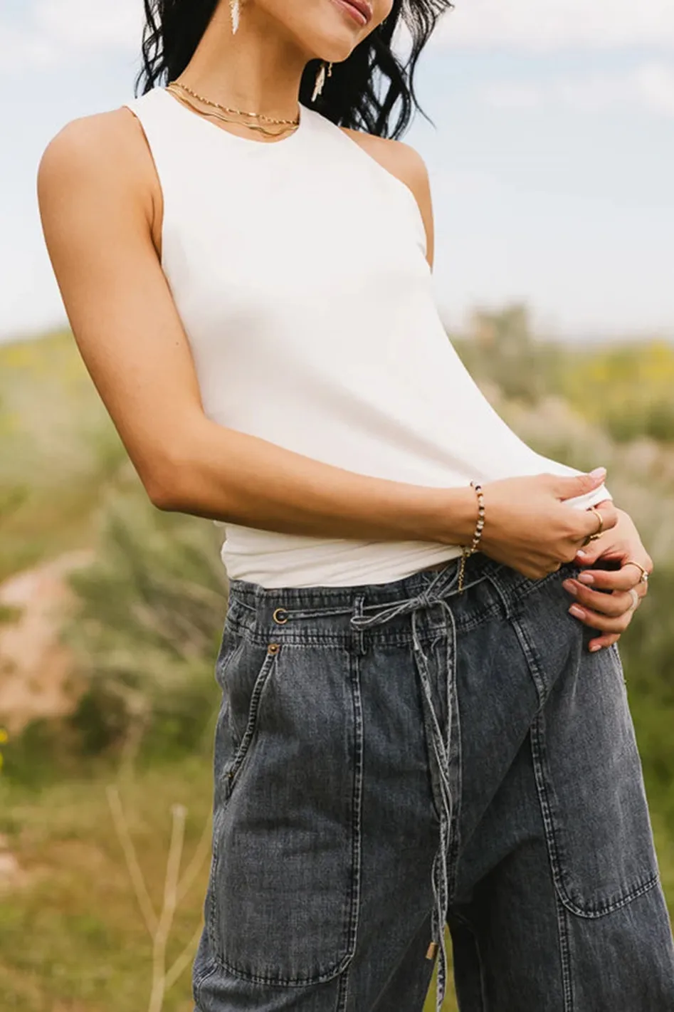 SLEEK JERSEY SOLID TANK IN IVORY