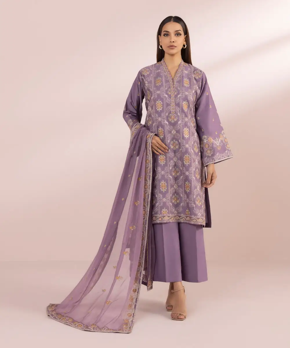 3 Piece - Embroidered Lawn Suit