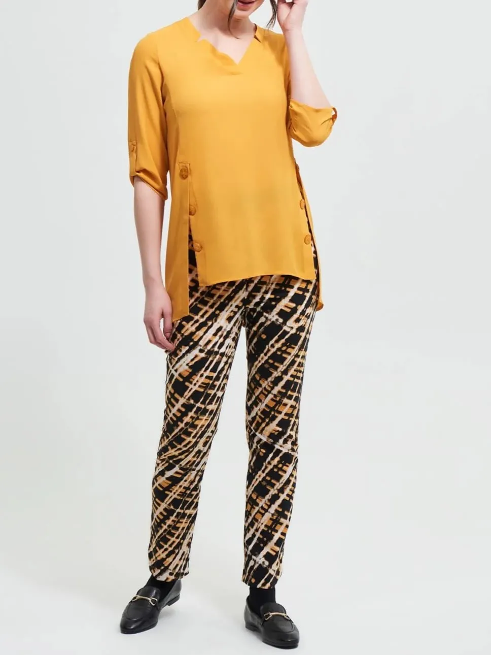 Top Marigold V Neck