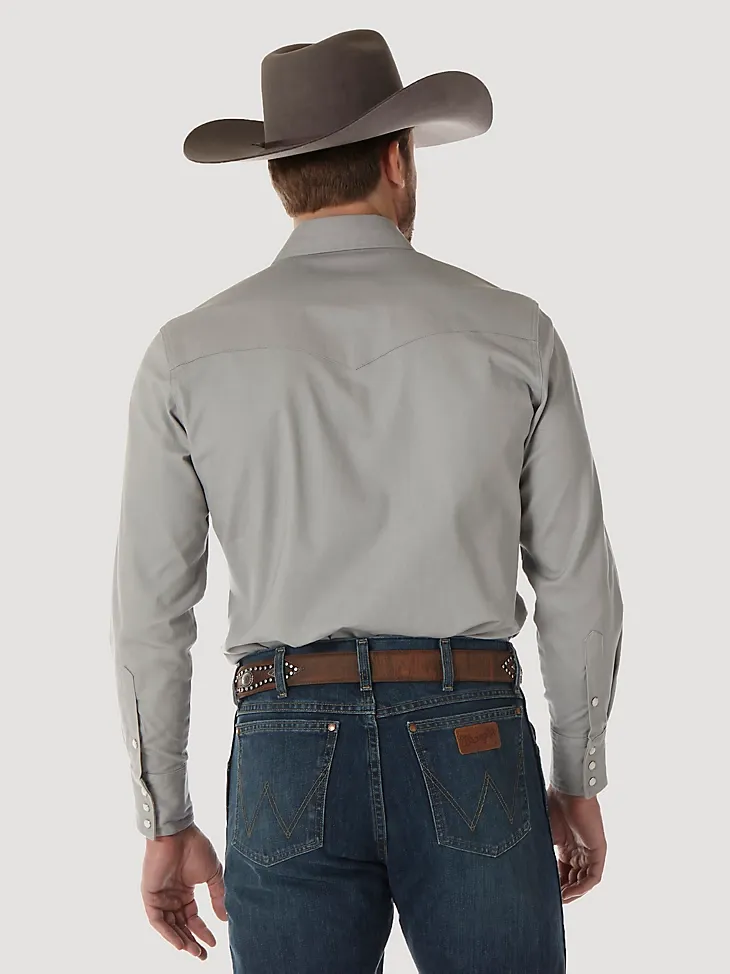 PREMIUM PERFORMANCE ADVANCED COMFORT COWBOY CUT® LONG SLEEVE SPREAD COLLAR SOLID SHIRT IN CEMENT