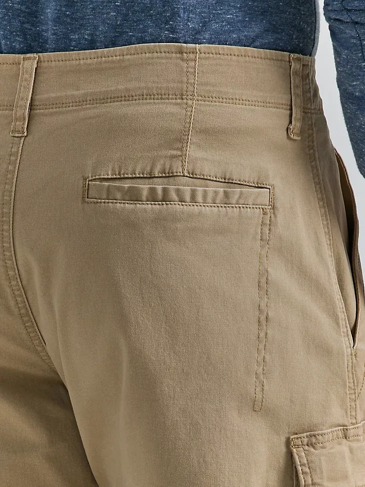 MEN'S WRANGLER AUTHENTICS® STRETCH CARGO SHORT IN GRAIN