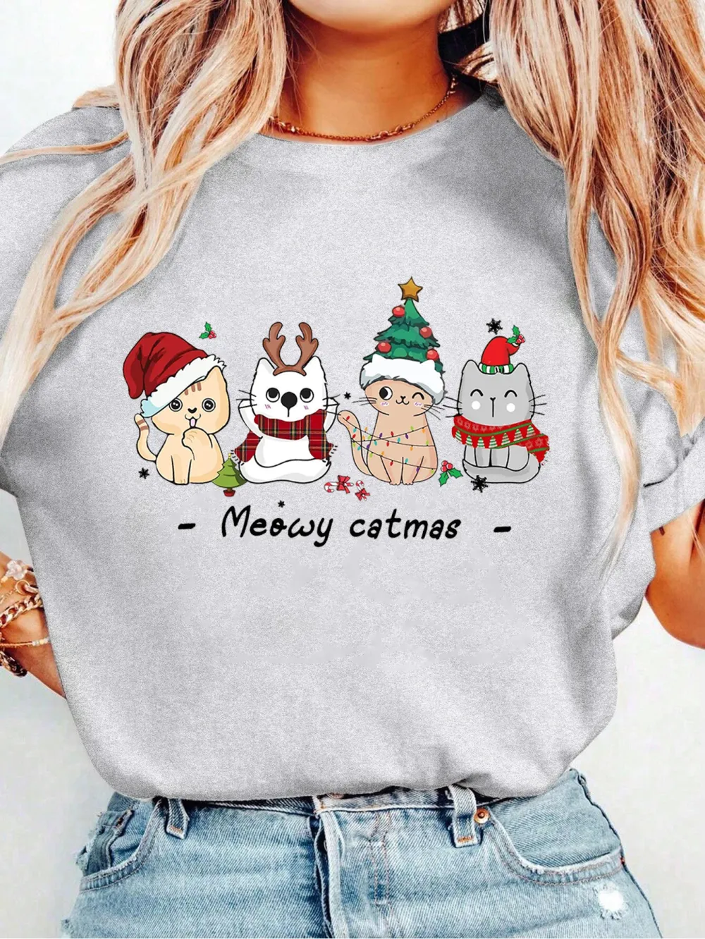 Kitty Santa Lady T-shirt