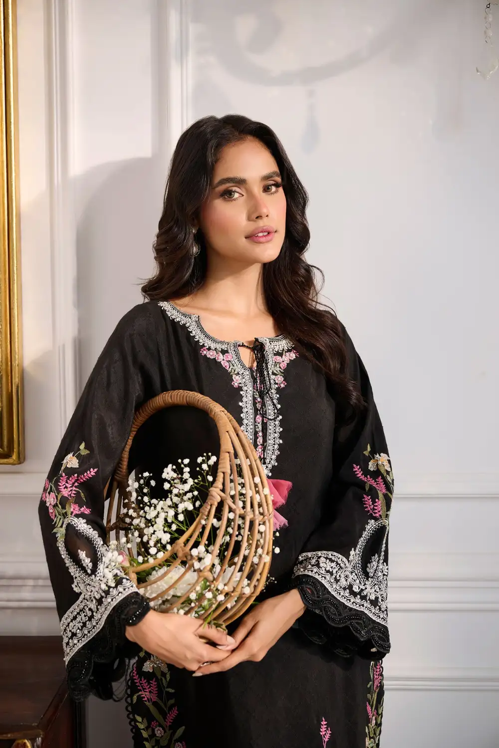 BLACK 3PCS  EMBROIDERED KURTA WITH TROUSER