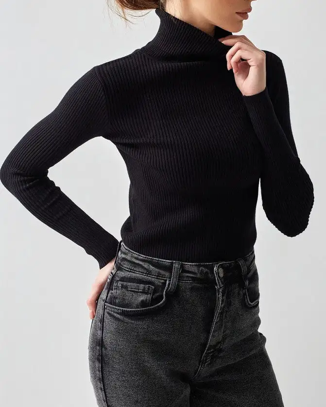 Versatile Essential Turtleneck Knitted Sweater