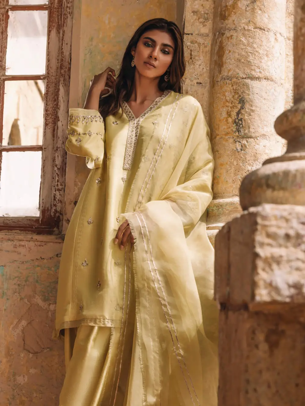 NIMR KURTA W/ SKINNY SHALWAR & DUPATTA