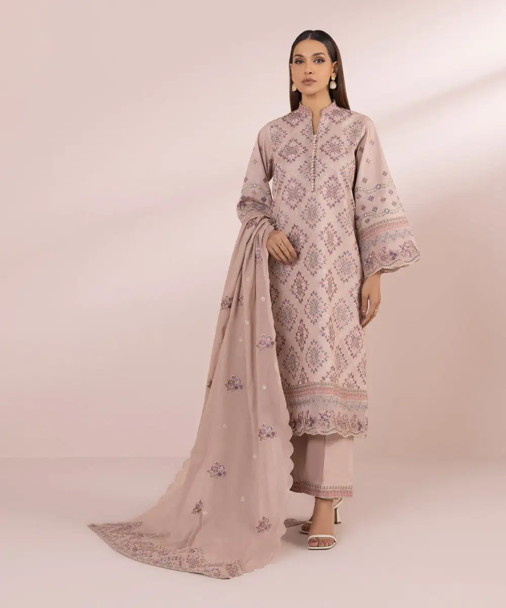 3 Piece - Embroidered Lawn Suit