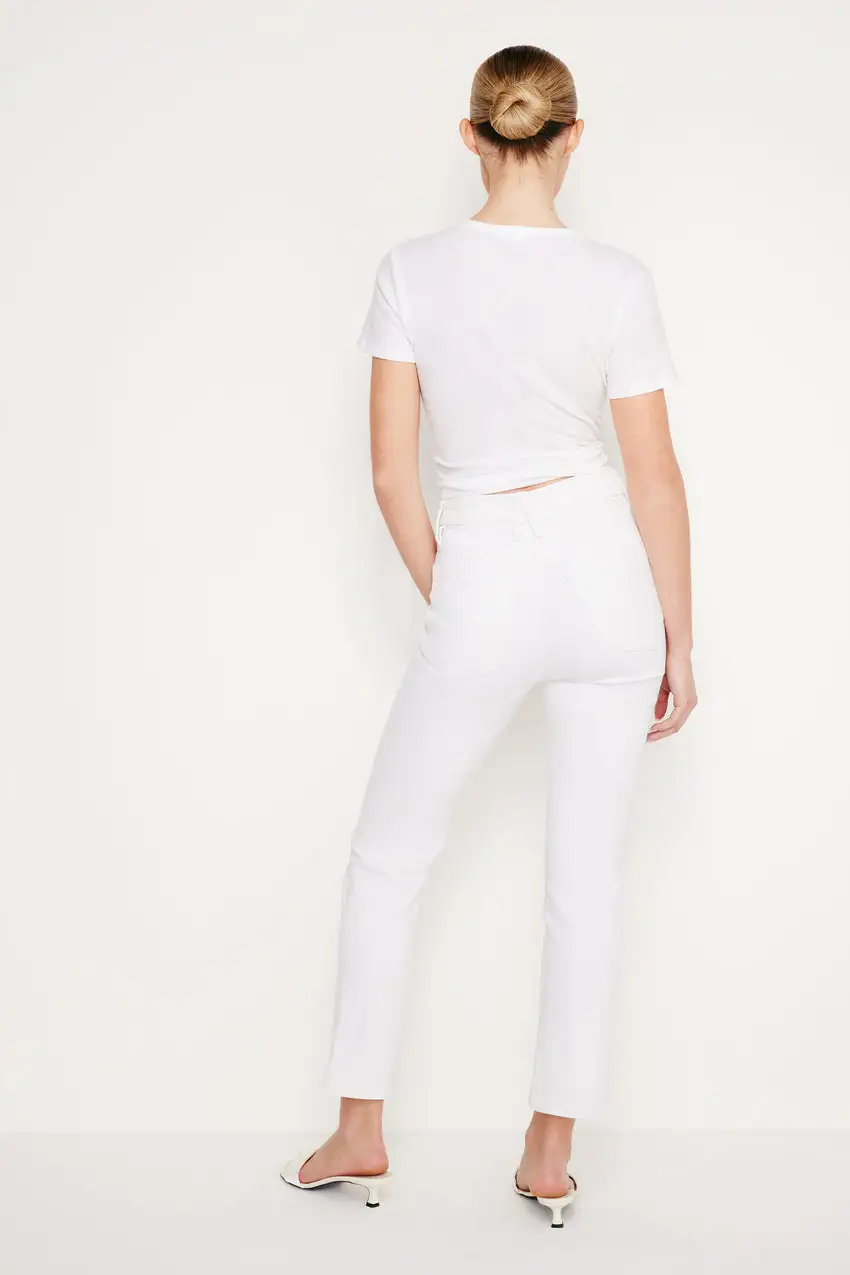 POWER STRETCH PULL-ON STRAIGHT JEANS