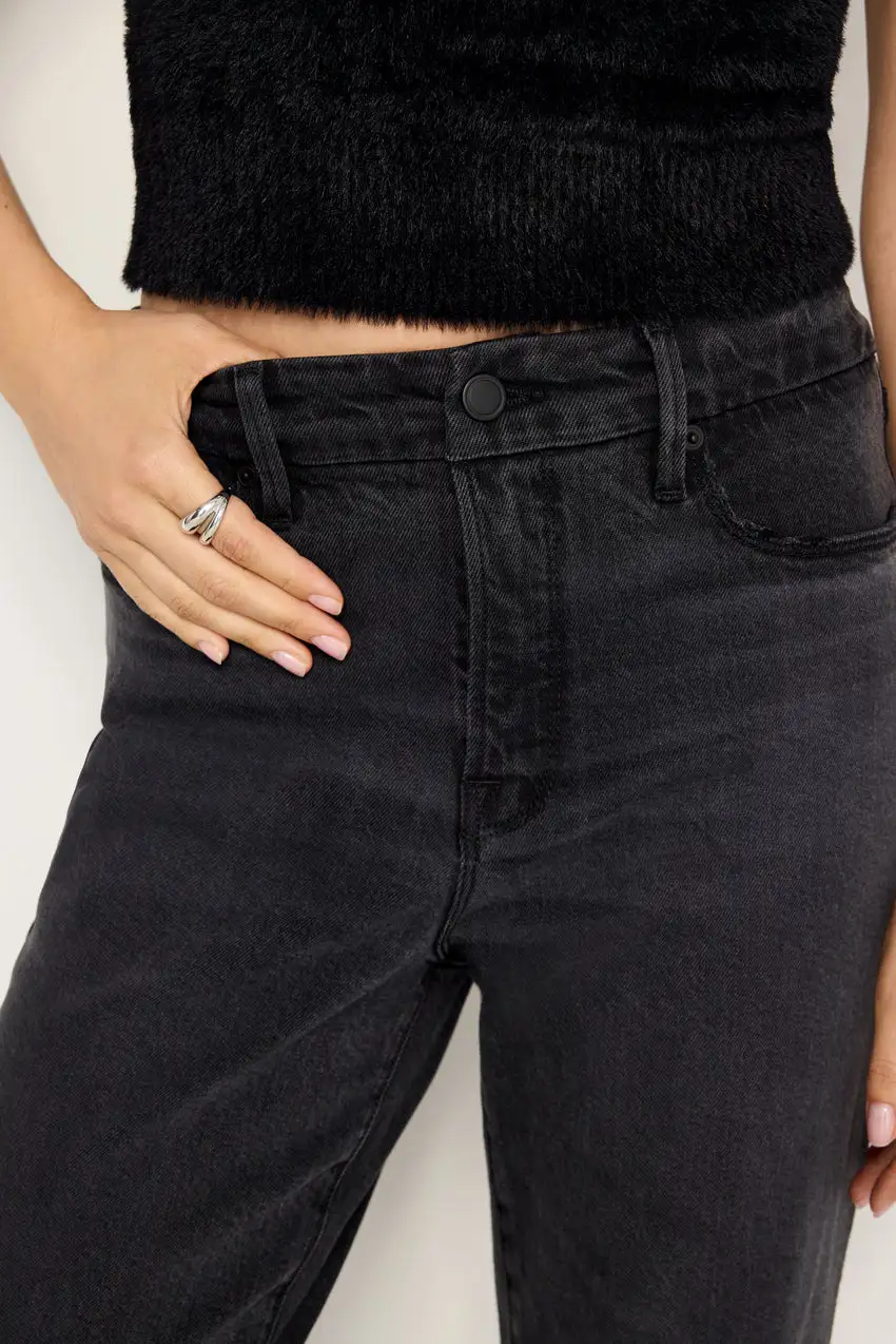 SOFT-TECH WEEKENDER RELAXED JEANS