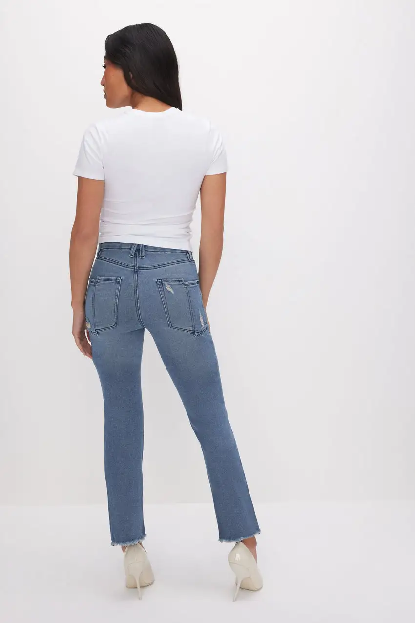 GOOD PETITE STRAIGHT JEANS