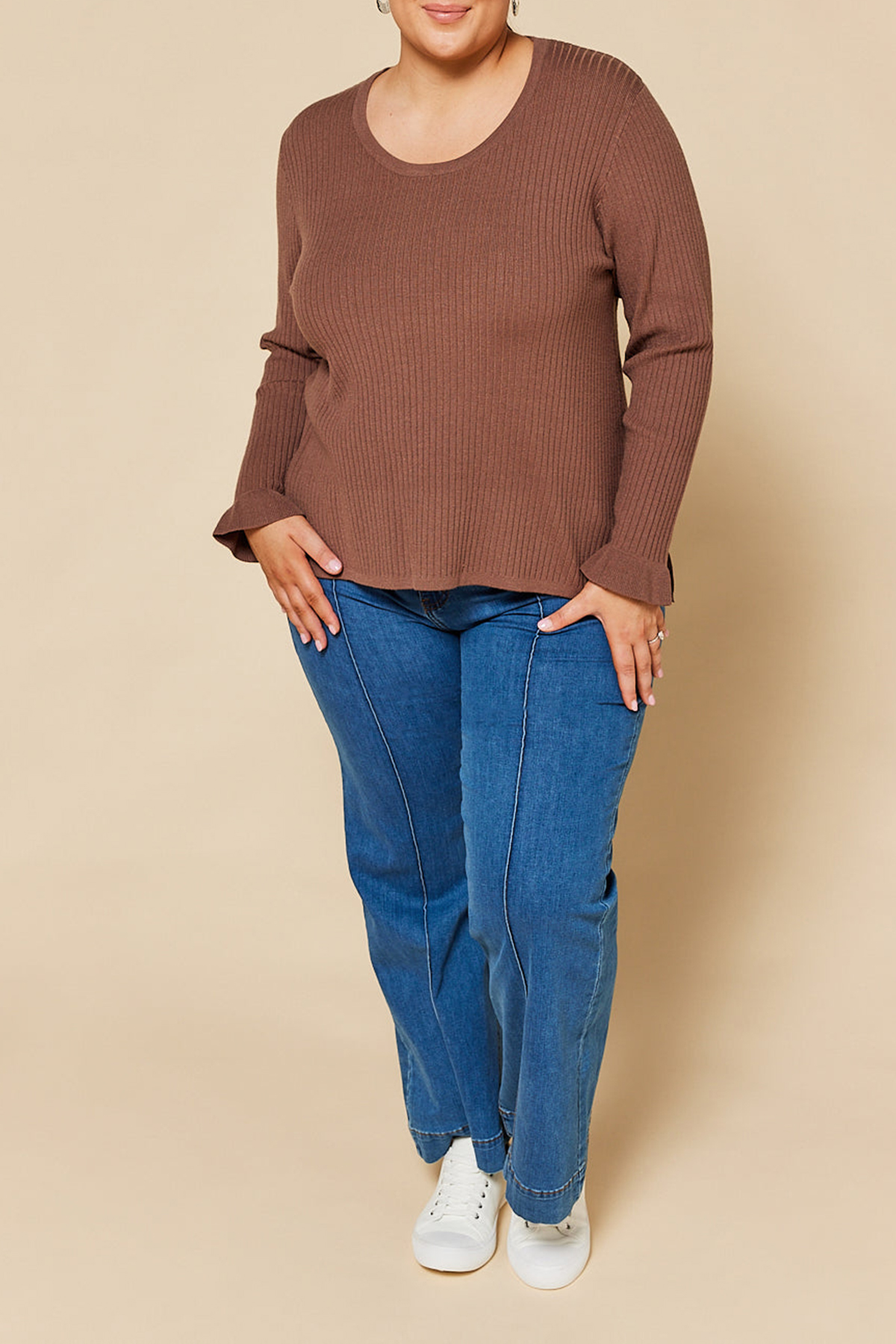 Long Sleeve Knitted Top In Cacao