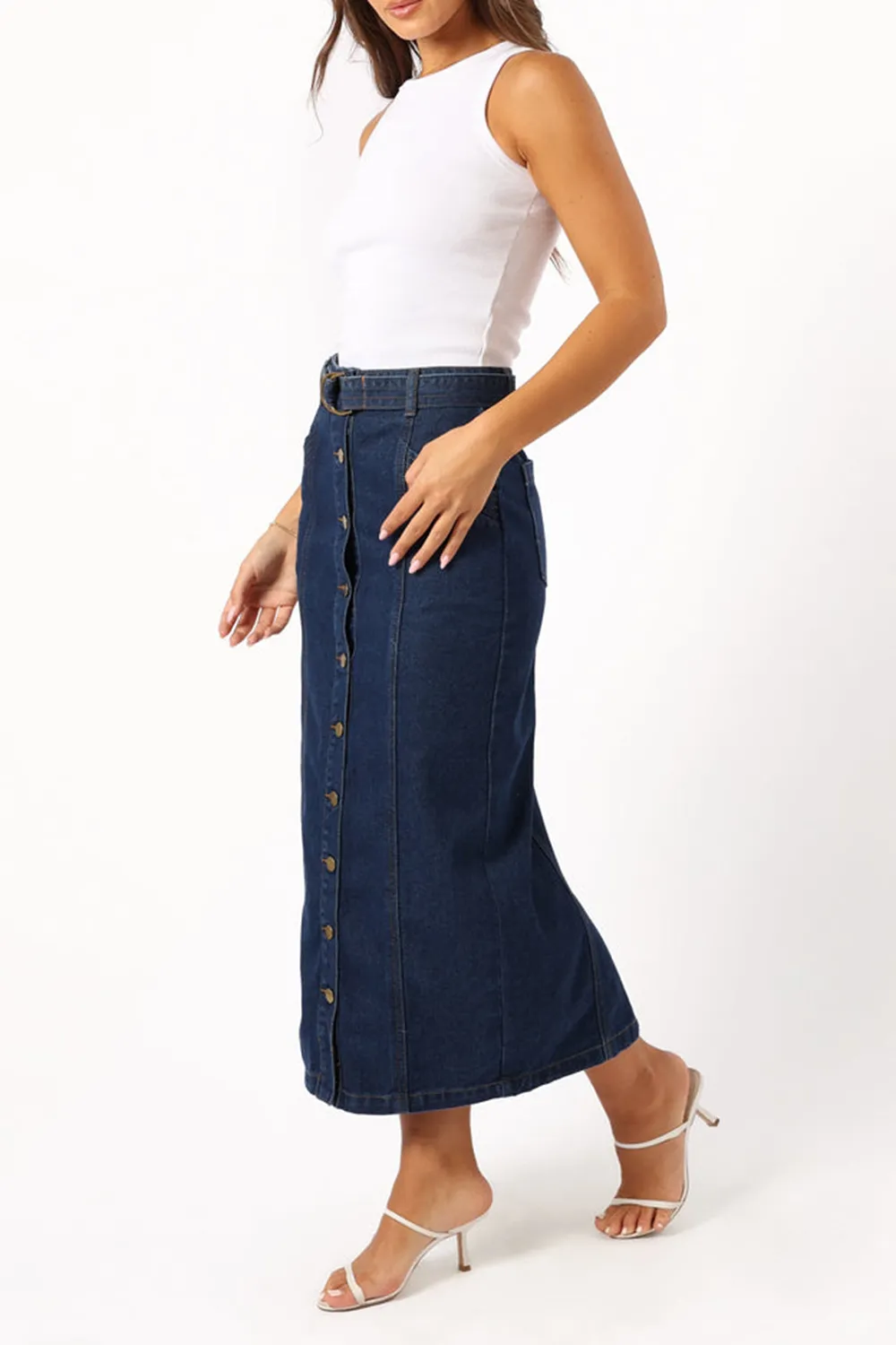 MELODY BELTED DENIM MIDI SKIRT - MID WASH