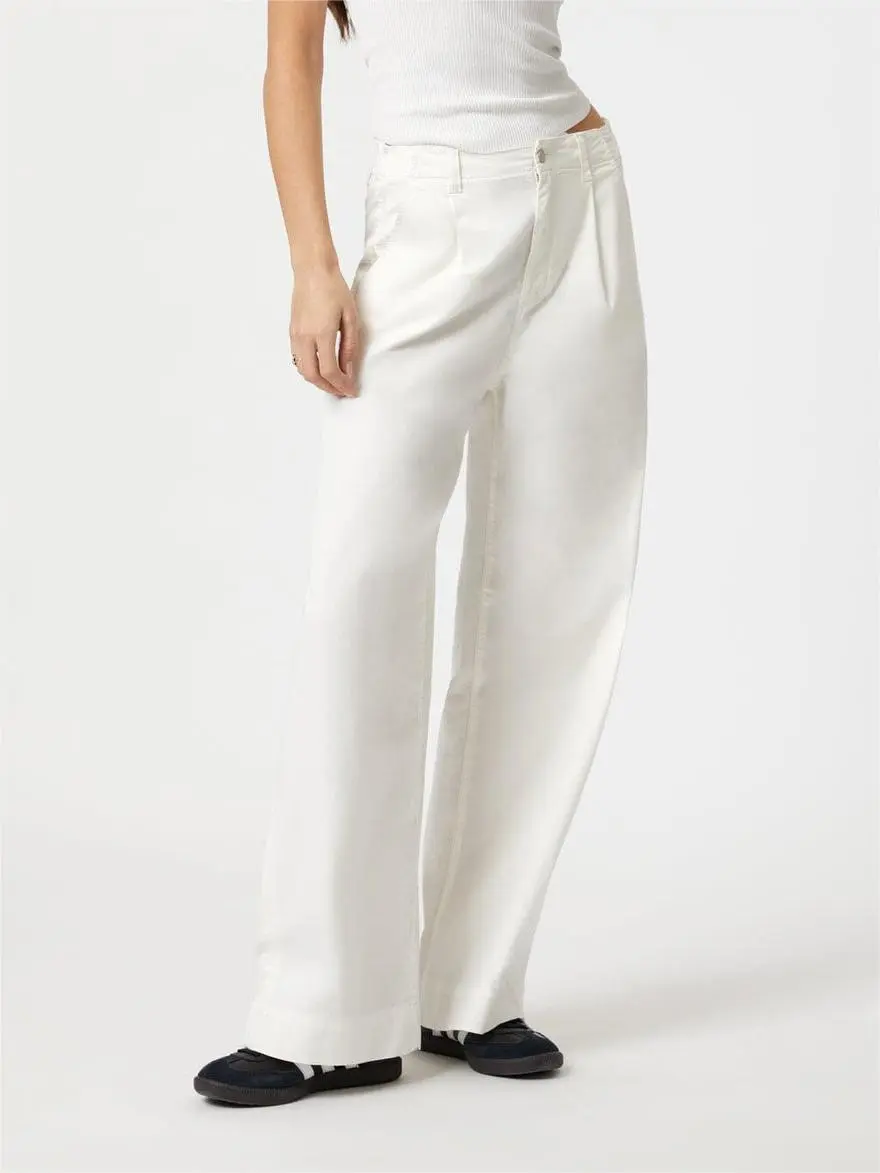 Pera Pleated Wide Leg Pants