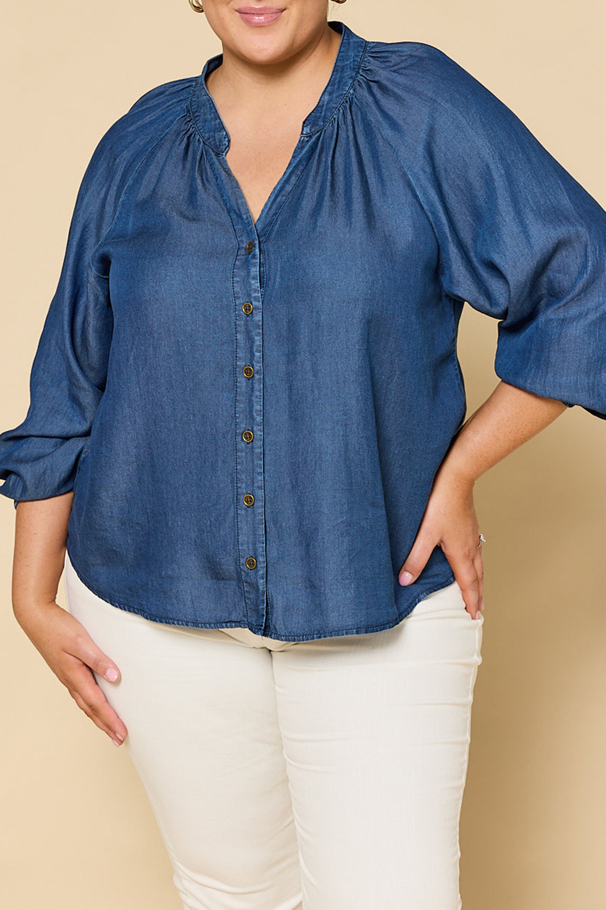 Kitty Shift Tencel Top In Mid Wash