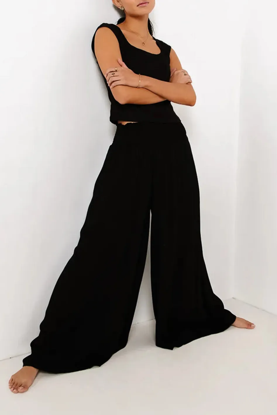 JADE PANTS IN BLACK