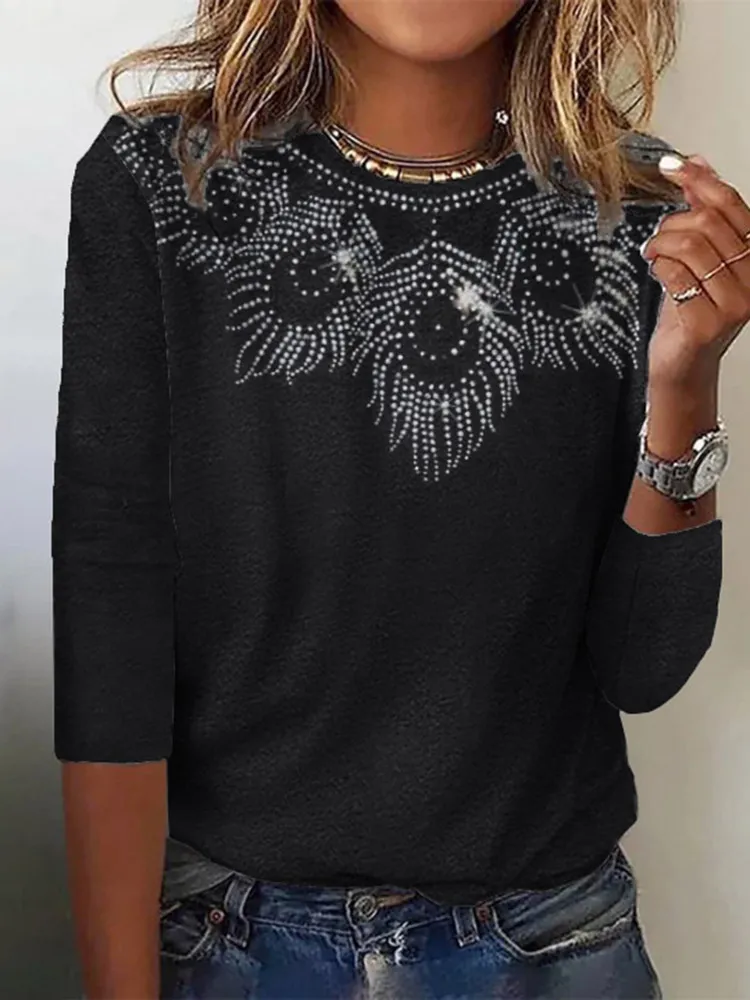 Vintage Feather Necklace Pattern Women'S T-Shirt