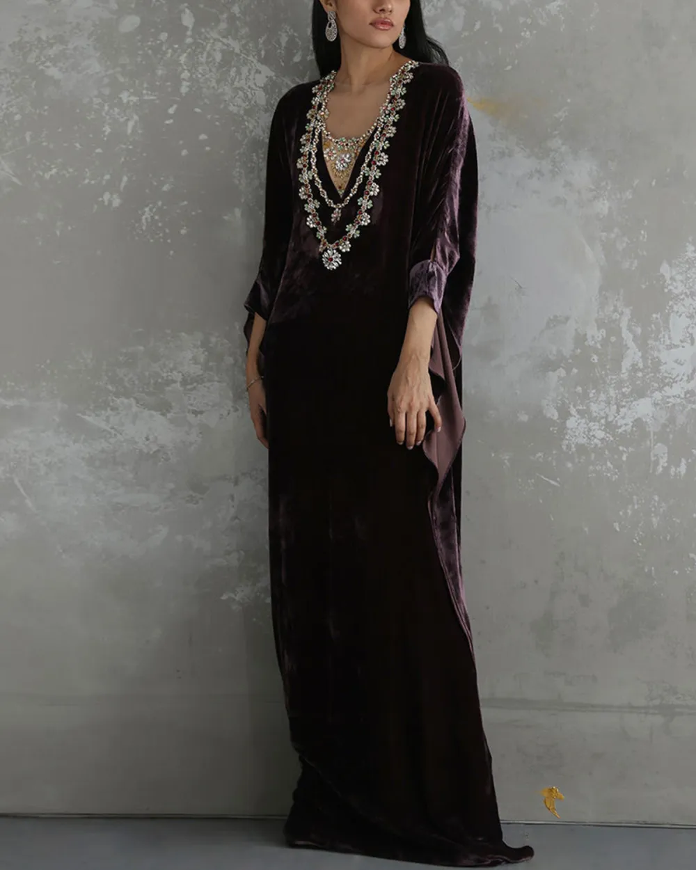 Elegant crystal velvet kaftan