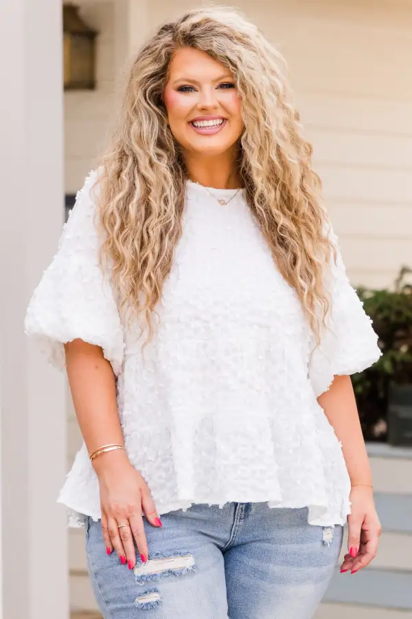 A Rosy Smile Top, White