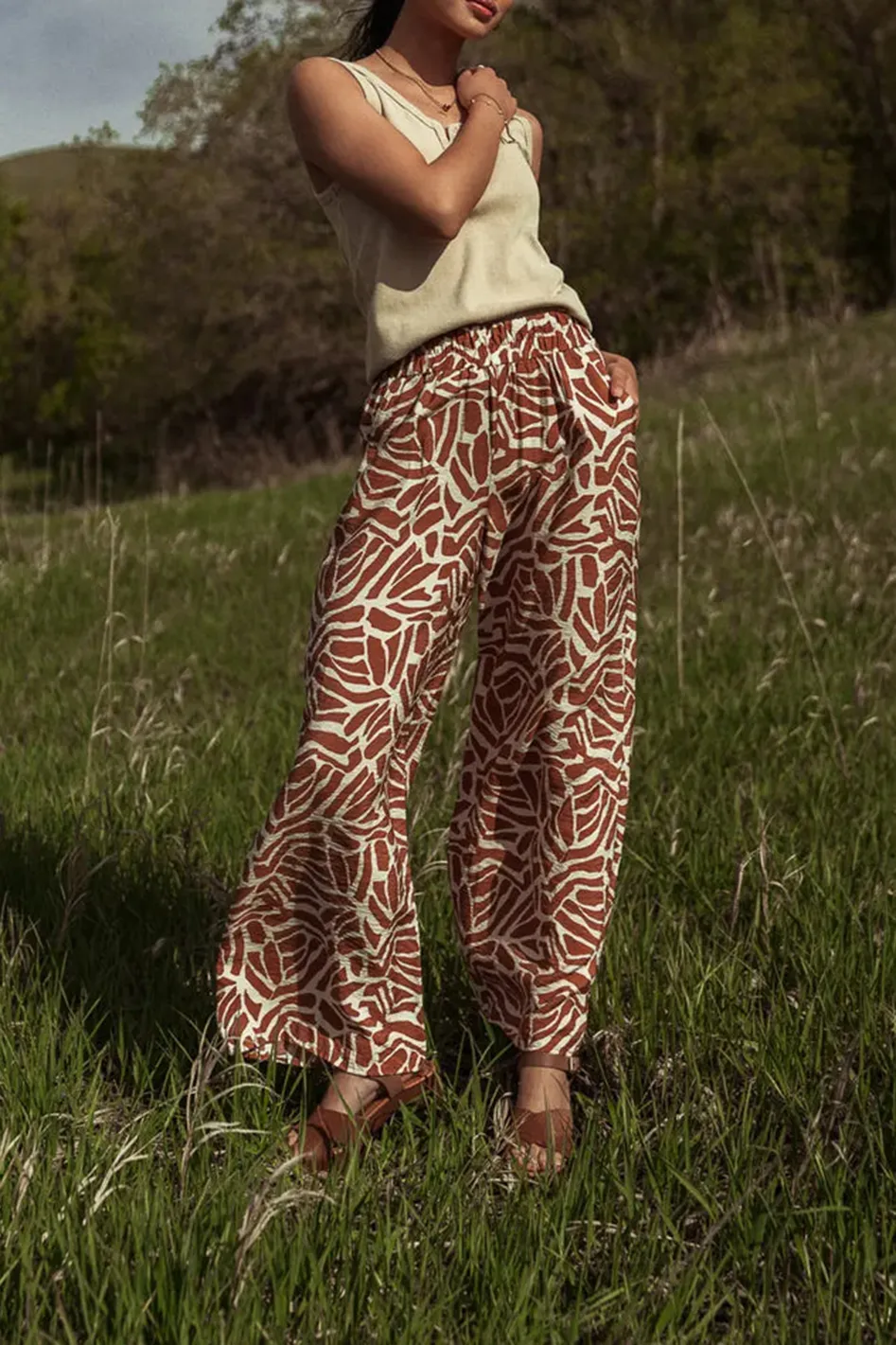 ANNIKA PRINTED PANTS