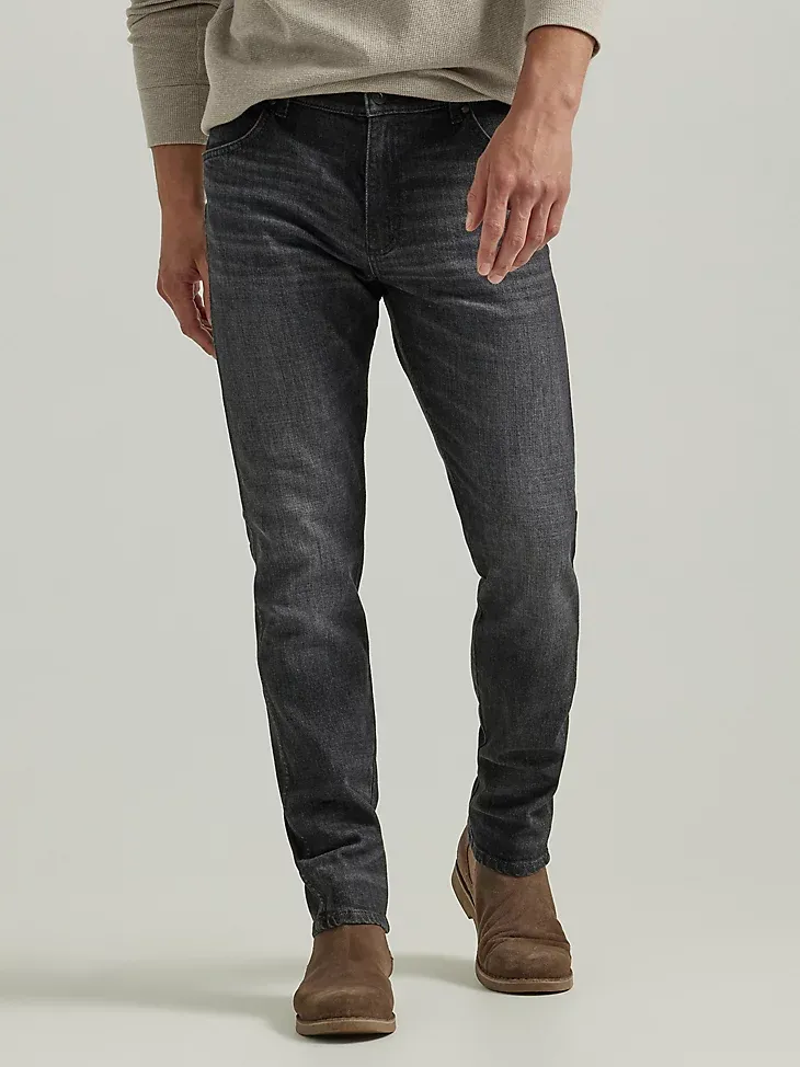 MEN'S TAPERED REGULAR FIT JEAN IN GREY WASH