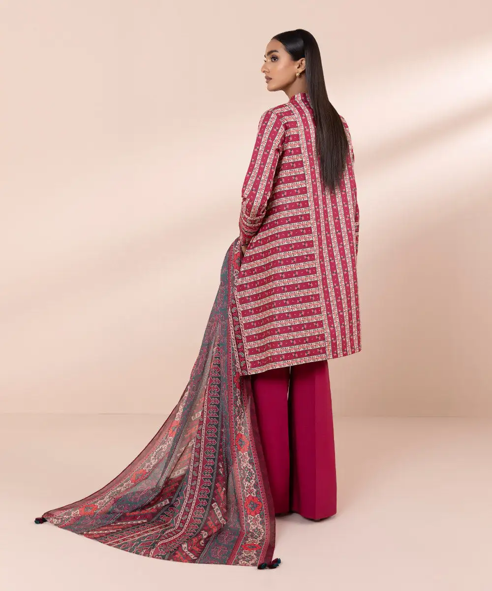 3 Piece - Embroidered Lawn Suit