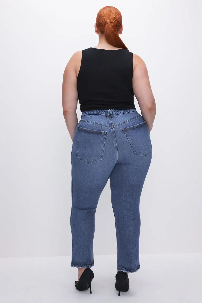 SOFT-TECH GOOD LEGS STRAIGHT JEANS